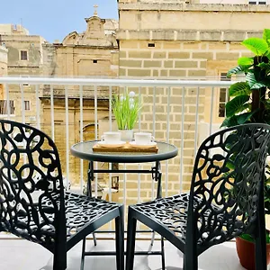 2br Comfort By Holi Birgu